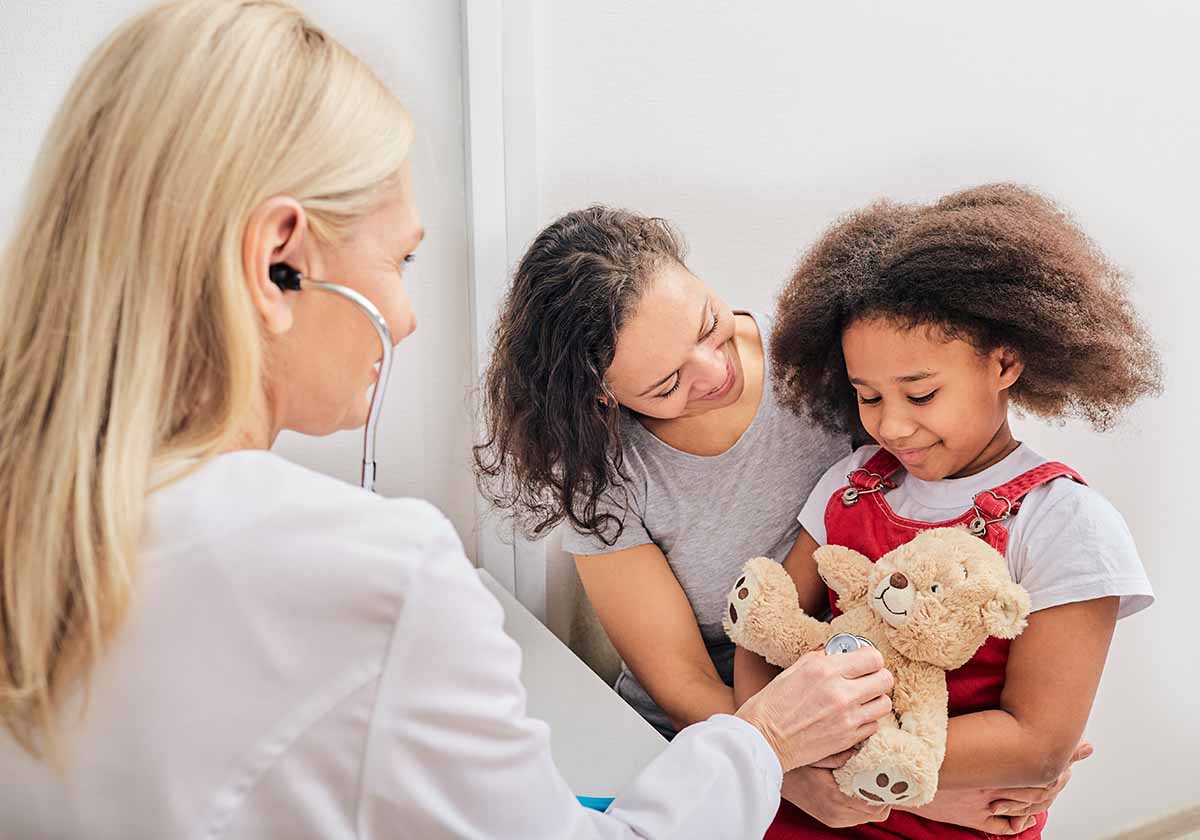 O que considerar antes de contratar um convênio médico infantil?